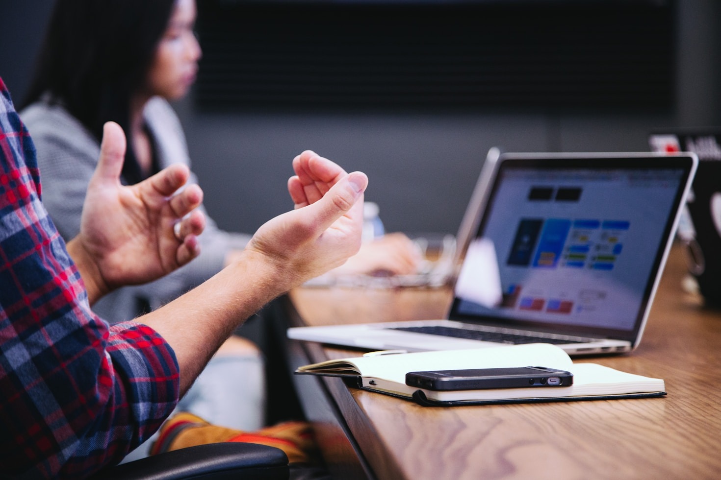 Estratégias inovadoras de mídia para empresas